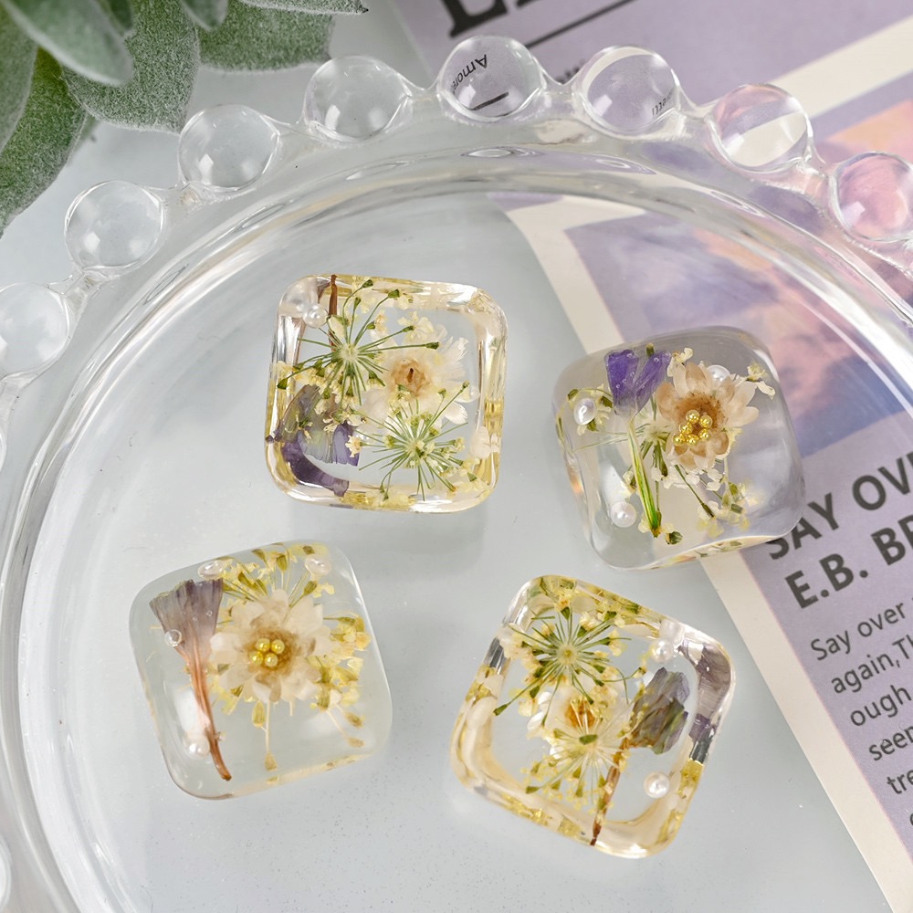 Kancing Resin Kubah Bunga Keri - Dried Flower Bulk ulasan dan harga